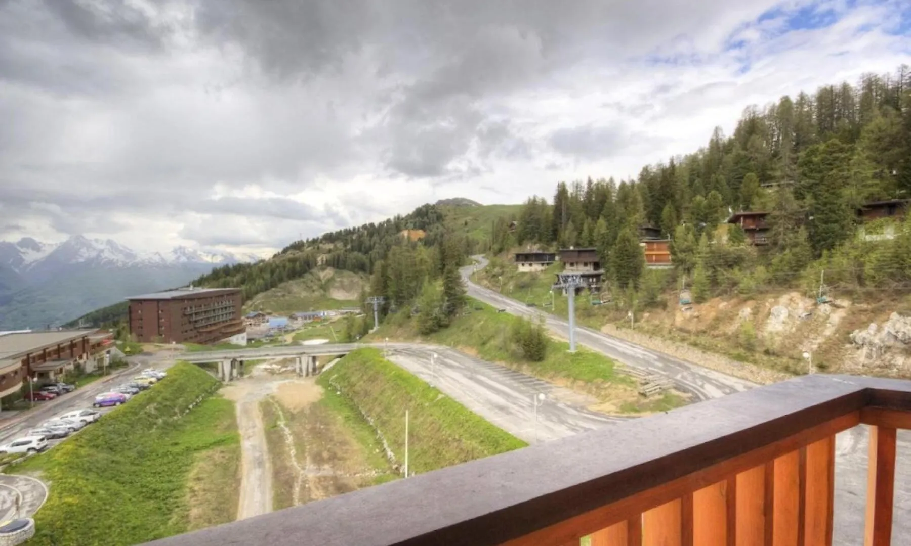 Residence Le France - Studio 2 Personnes Plagne Centre Mae-2774 La Plagne 0*,  France